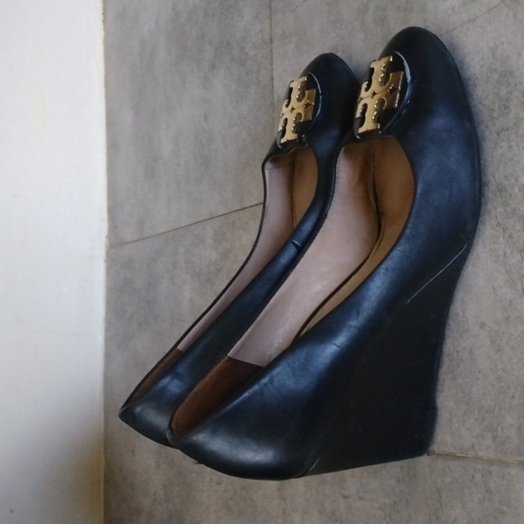 Tory Burch Shoes - Picture 2 of 12